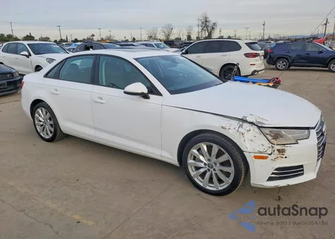 2017 Audi A4 Premium z USA, uszkodzony, nr VIN WAUGNAF42HN001078